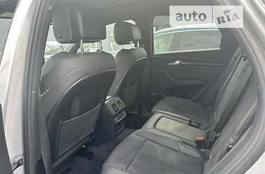 Внедорожник / Кроссовер Audi SQ5 2022 в 