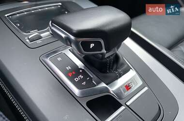 Позашляховик / Кросовер Audi SQ5 2018 в Києві