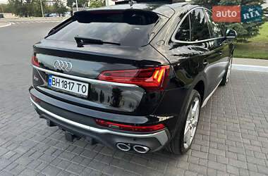 Внедорожник / Кроссовер Audi SQ5 2022 в 