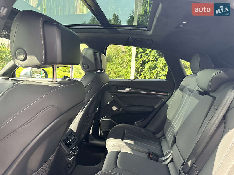 Внедорожник / Кроссовер Audi SQ5 2022 в Одессе