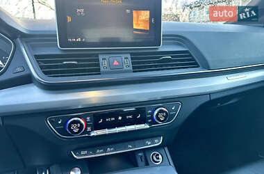 Позашляховик / Кросовер Audi SQ5 2018 в Києві