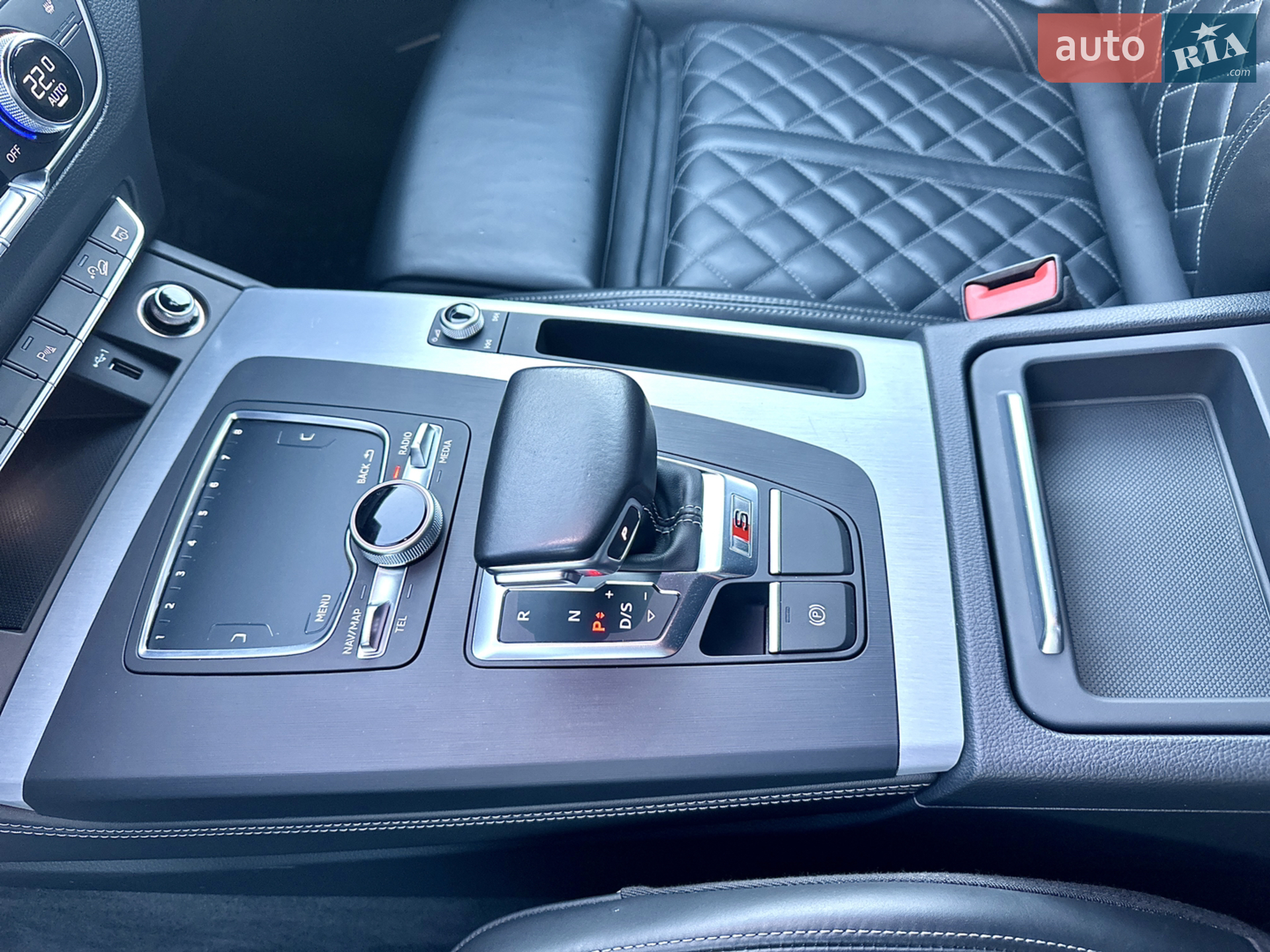 2018 Audi SQ5 - мініатюра 23