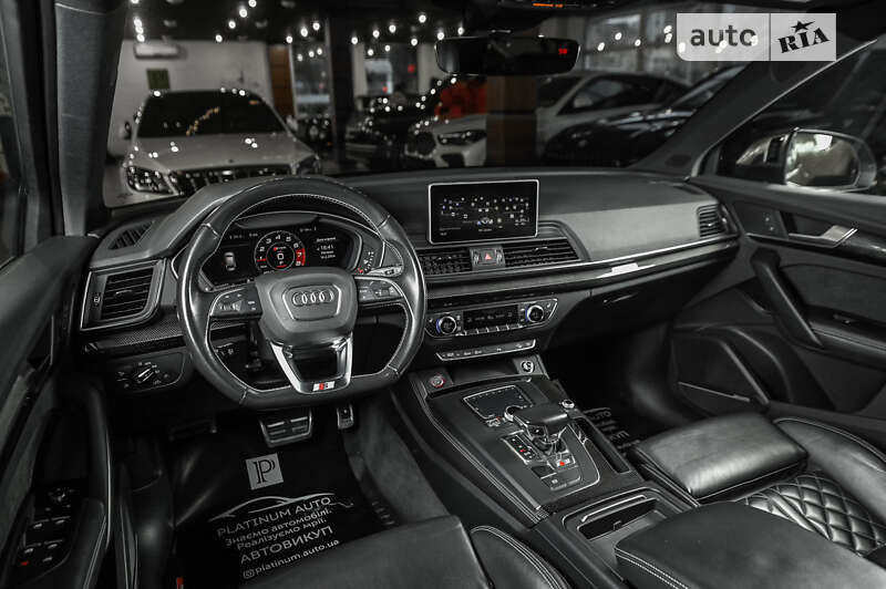 Внедорожник / Кроссовер Audi SQ5 2017 в Одессе