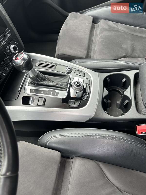 Позашляховик / Кросовер Audi SQ5 2015 в Вінниці