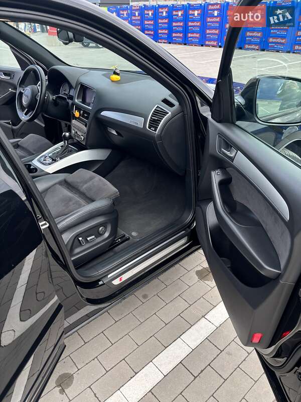 Позашляховик / Кросовер Audi SQ5 2015 в Вінниці