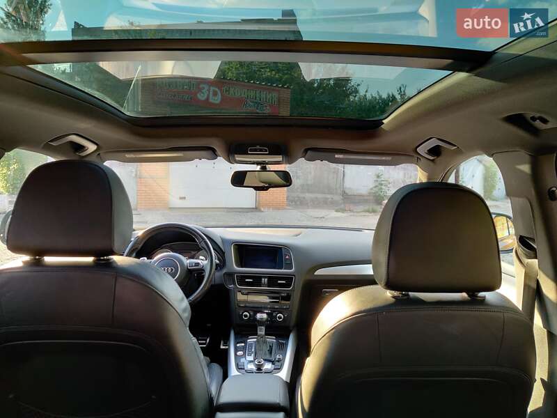 Позашляховик / Кросовер Audi SQ5 2015 в Києві