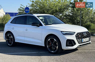 Внедорожник / Кроссовер Audi SQ5 2019 в 