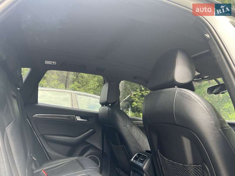 Внедорожник / Кроссовер Audi SQ5 2016 в Тернополе