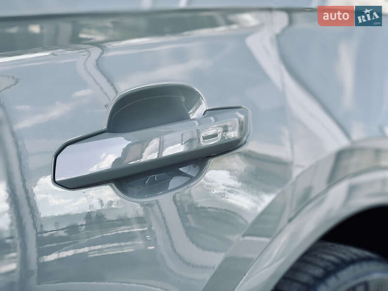 Позашляховик / Кросовер Audi SQ5 2019 в Одесі