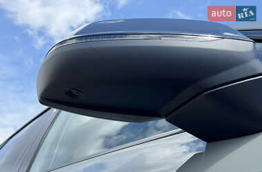 Внедорожник / Кроссовер Audi SQ5 2020 в 