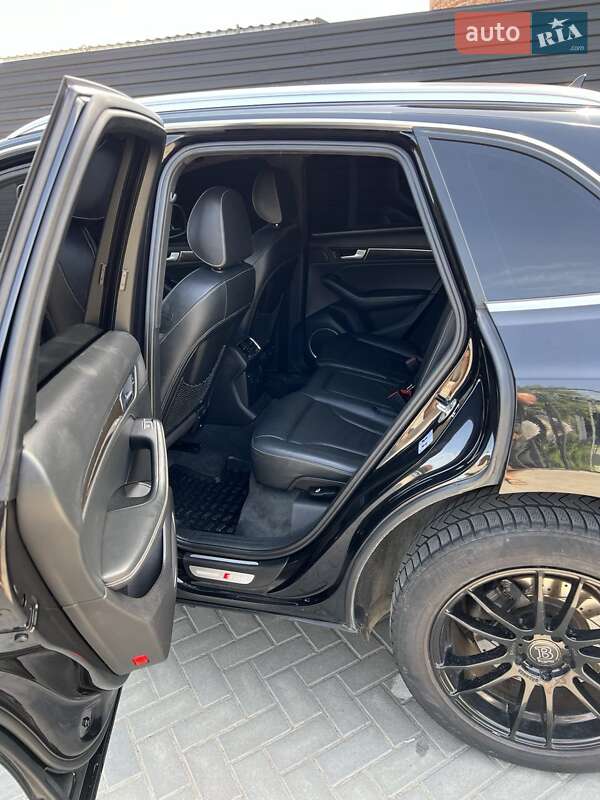 Внедорожник / Кроссовер Audi SQ5 2014 в Ивано-Франковске