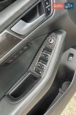 Внедорожник / Кроссовер Audi SQ5 2014 в 