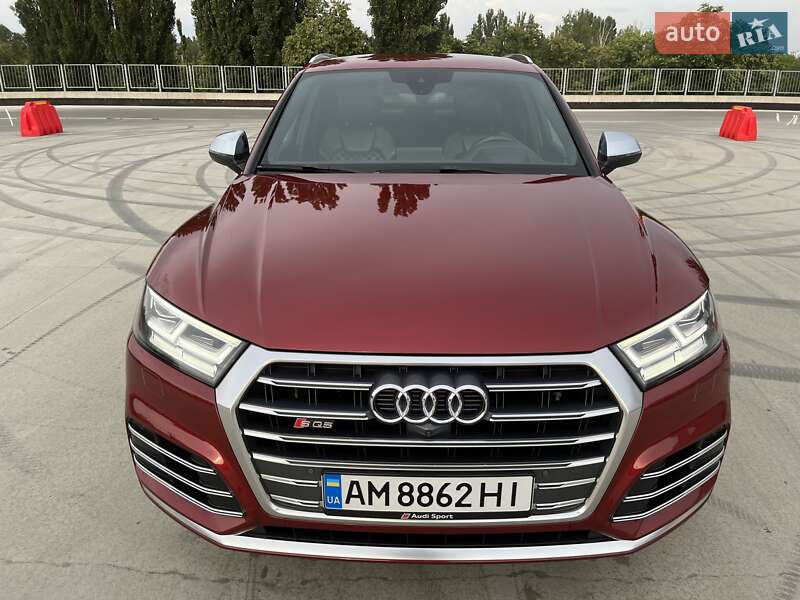 Внедорожник / Кроссовер Audi SQ5 2017 в Киеве фото 5 Внедорожник / Кроссовер Audi SQ5 2017 в Киеве