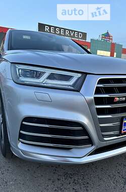 Позашляховик / Кросовер Audi SQ5 2019 в Рівному