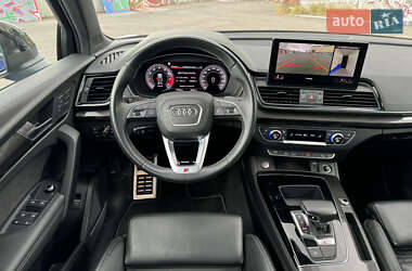 Внедорожник / Кроссовер Audi SQ5 2021 в 