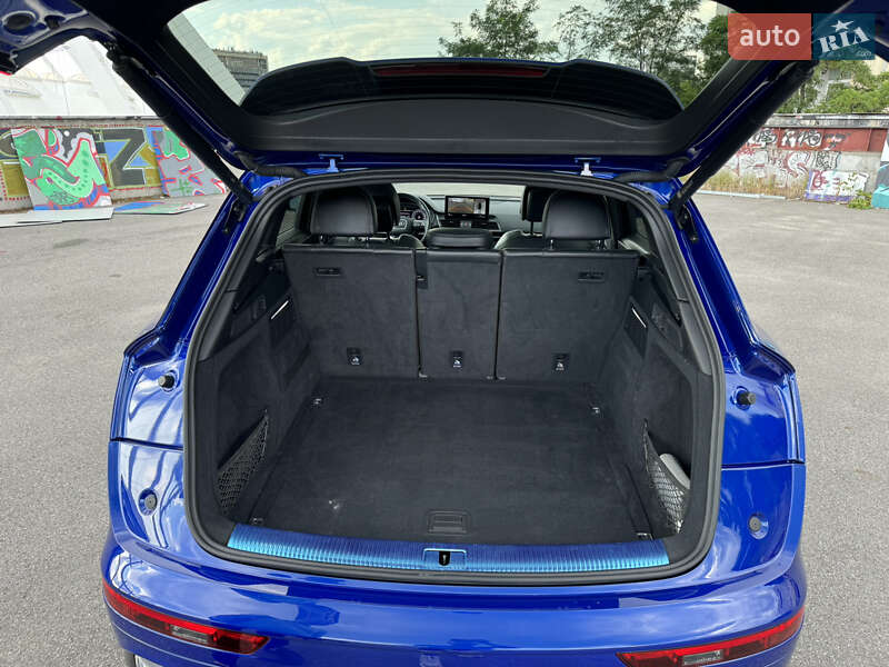 Внедорожник / Кроссовер Audi SQ5 2021 в Киеве фото 39 Внедорожник / Кроссовер Audi SQ5 2021 в Киеве