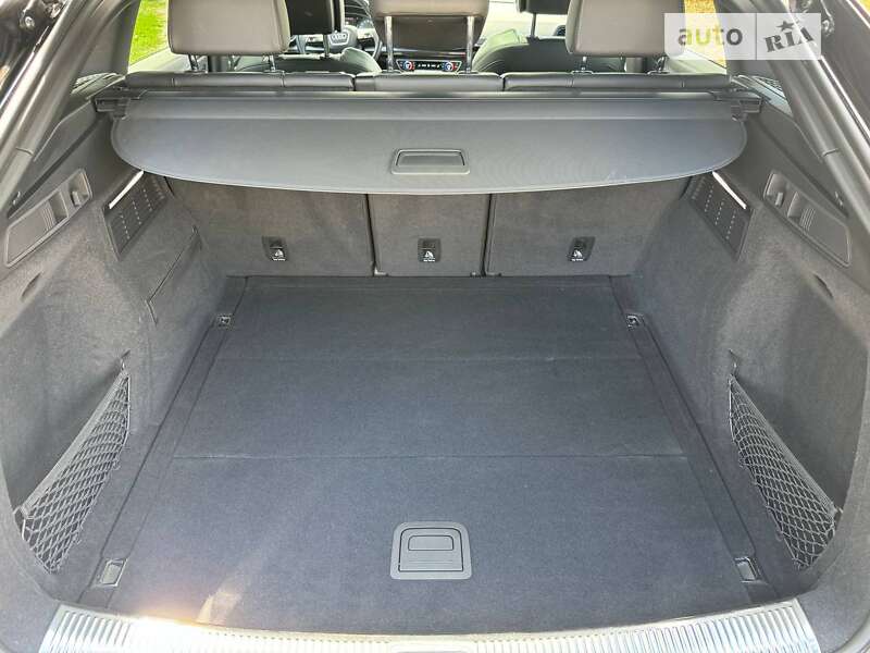 Внедорожник / Кроссовер Audi SQ5 2021 в Умани