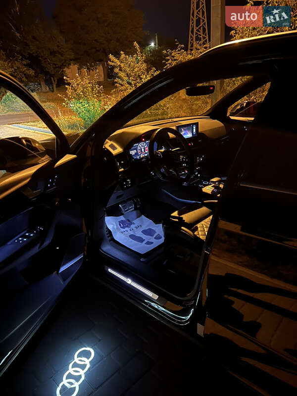 Внедорожник / Кроссовер Audi SQ5 2019 в Николаеве фото 49 Внедорожник / Кроссовер Audi SQ5 2019 в Николаеве