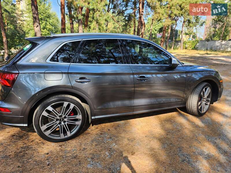Внедорожник / Кроссовер Audi SQ5 2018 в Киеве фото 7 Внедорожник / Кроссовер Audi SQ5 2018 в Киеве