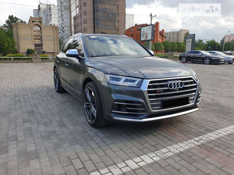 Внедорожник / Кроссовер Audi SQ5 2018 в Киеве фото 23 Внедорожник / Кроссовер Audi SQ5 2018 в Киеве