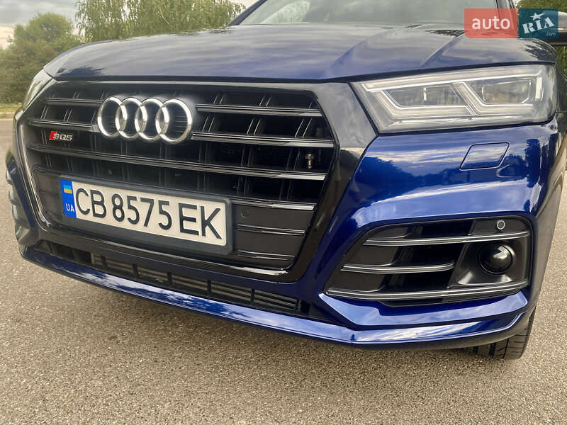 Внедорожник / Кроссовер Audi SQ5 2019 в Киеве