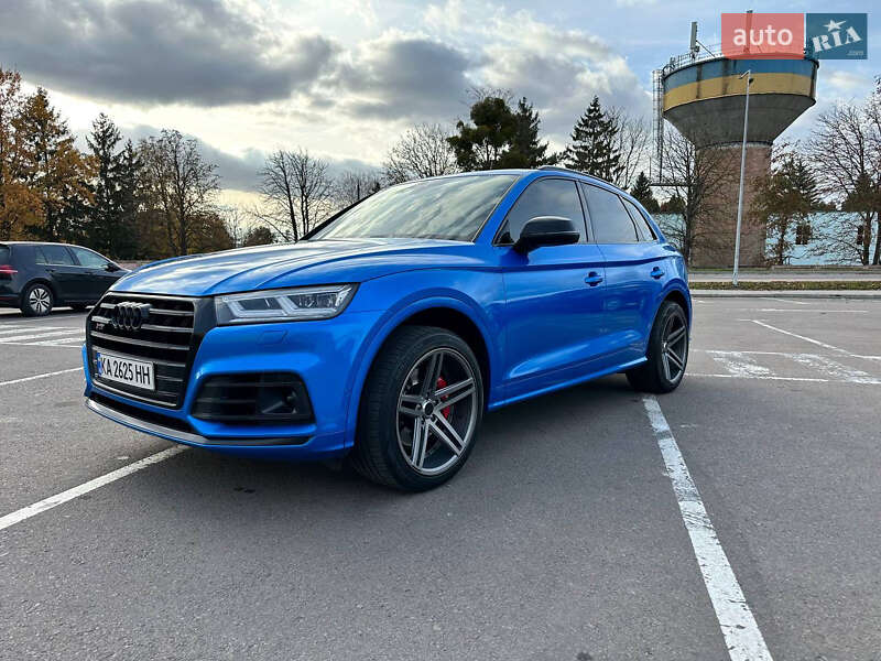 Внедорожник / Кроссовер Audi SQ5 2018 в Ровно