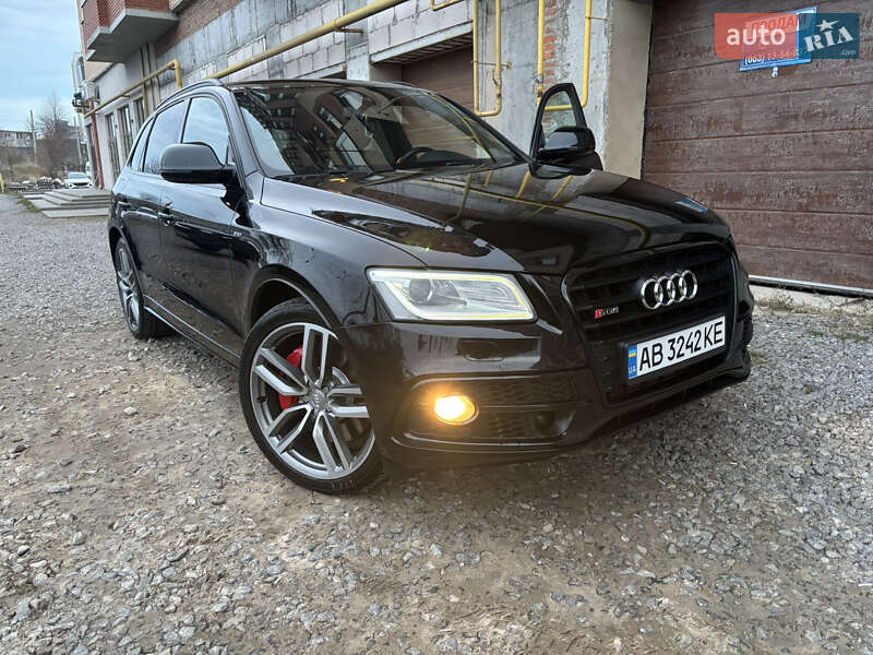 Audi SQ5 2015