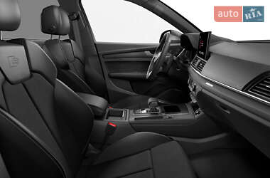 Внедорожник / Кроссовер Audi SQ5 2022 в 