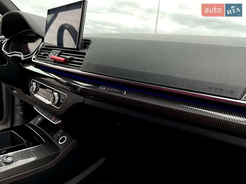 Внедорожник / Кроссовер Audi SQ5 2022 в Ровно
