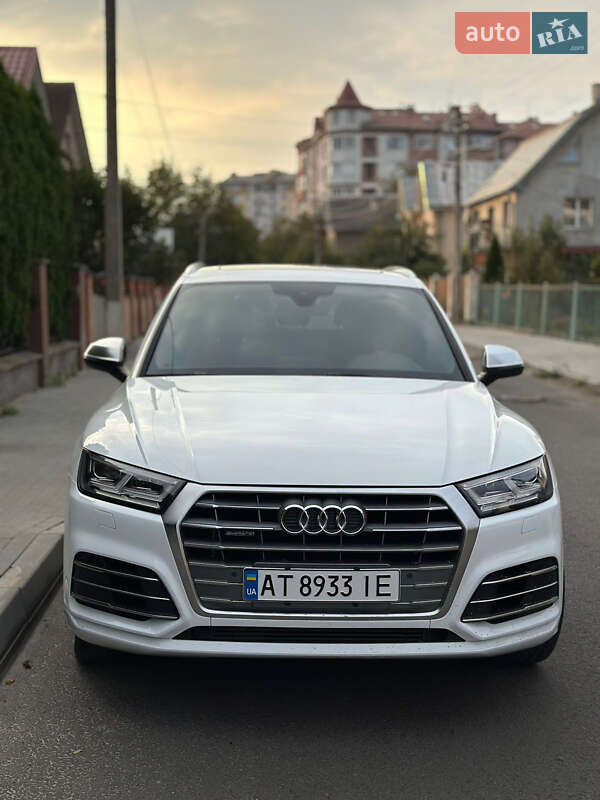 Позашляховик / Кросовер Audi SQ5 2018 в Івано-Франківську