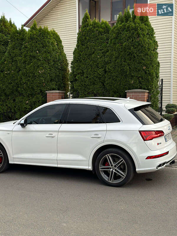 Позашляховик / Кросовер Audi SQ5 2018 в Івано-Франківську