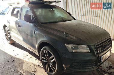 Позашляховик / Кросовер Audi SQ5 2015 в 