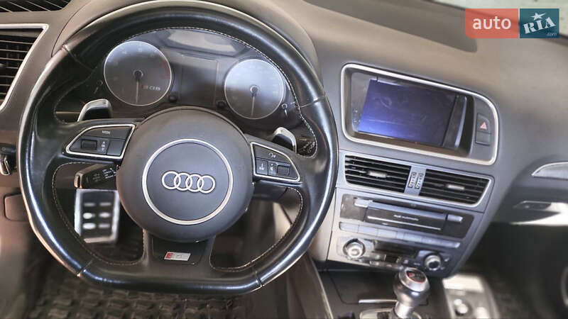Внедорожник / Кроссовер Audi SQ5 2015 в Кривом Роге