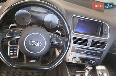 Позашляховик / Кросовер Audi SQ5 2015 в 