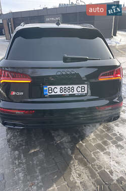 Внедорожник / Кроссовер Audi SQ5 2019 в 