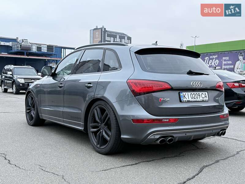 Внедорожник / Кроссовер Audi SQ5 2015 в Киеве