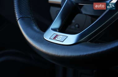 Внедорожник / Кроссовер Audi SQ5 2020 в 