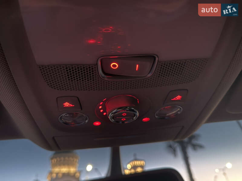 Внедорожник / Кроссовер Audi SQ5 2013 в Львове