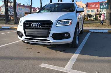 Внедорожник / Кроссовер Audi SQ5 2015 в 