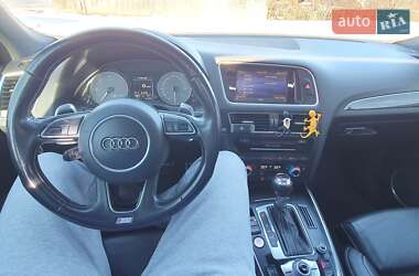 Внедорожник / Кроссовер Audi SQ5 2015 в 
