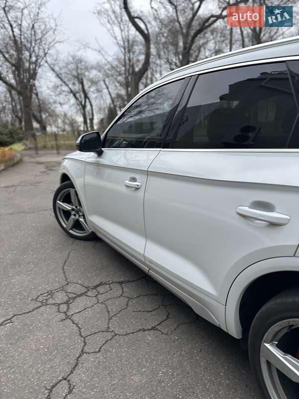 Внедорожник / Кроссовер Audi SQ5 2021 в Одессе