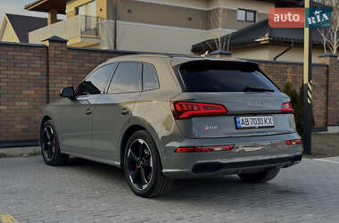 Внедорожник / Кроссовер Audi SQ5 2019 в 