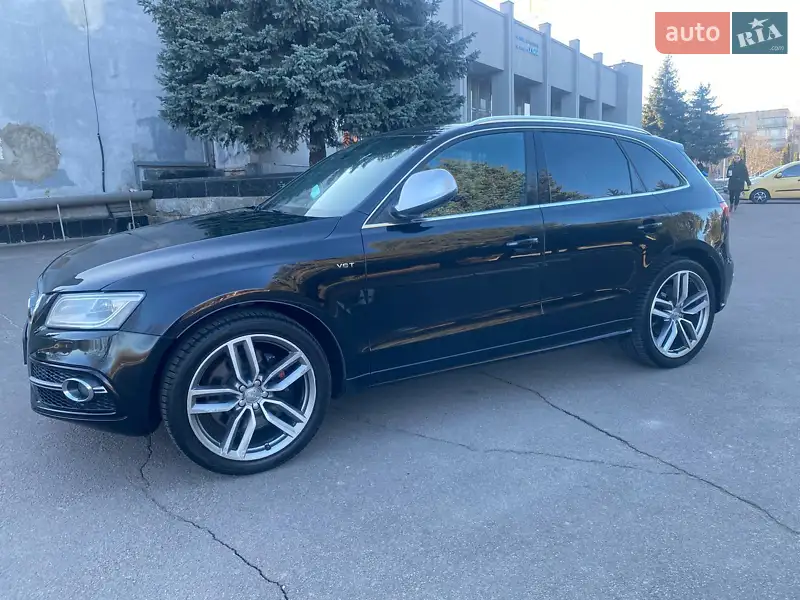 Audi SQ5 2013