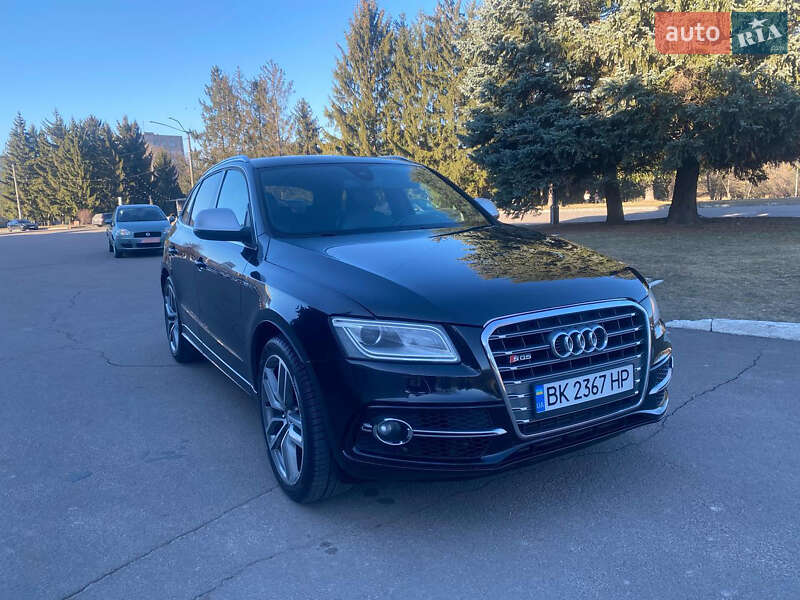 Позашляховик / Кросовер Audi SQ5 2013 в Рівному