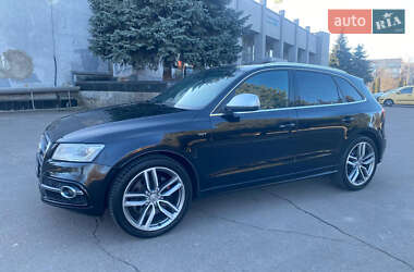 Внедорожник / Кроссовер Audi SQ5 2013 в 