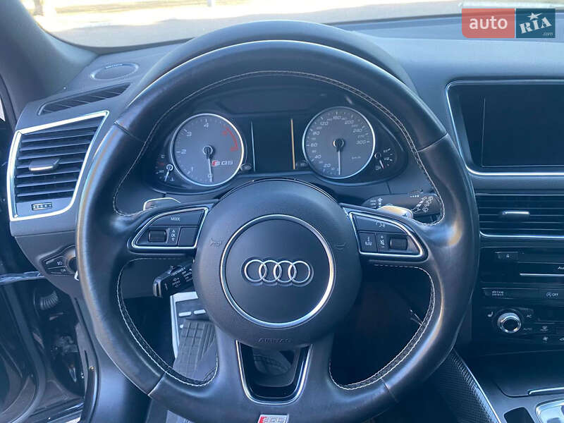 Позашляховик / Кросовер Audi SQ5 2013 в Рівному