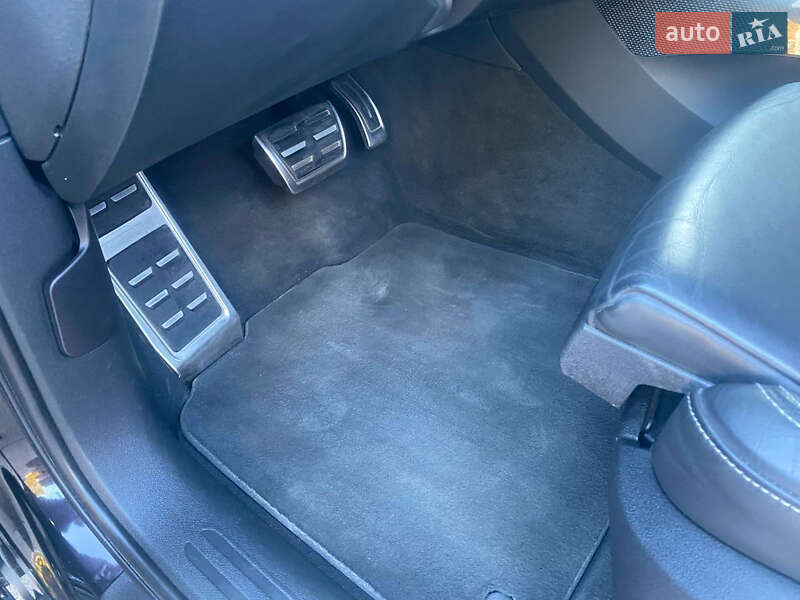 Позашляховик / Кросовер Audi SQ5 2013 в Рівному
