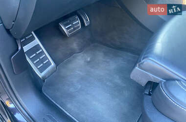 Внедорожник / Кроссовер Audi SQ5 2013 в 