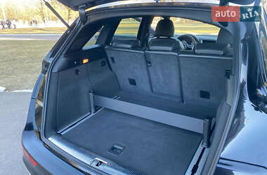Внедорожник / Кроссовер Audi SQ5 2013 в 