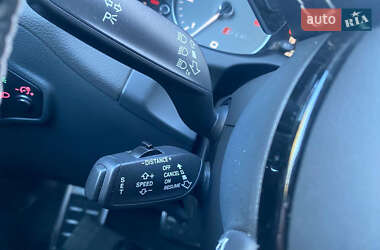 Внедорожник / Кроссовер Audi SQ5 2013 в 
